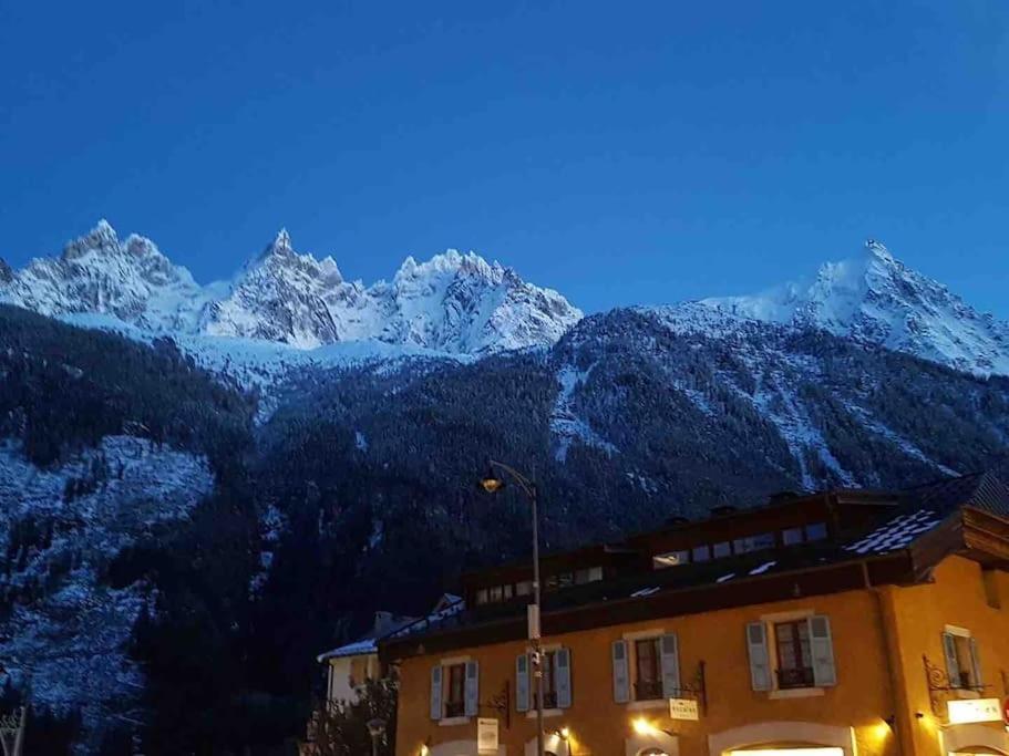 90M2 Hypercentre, Terrace, Next To Ski Lift Chamonix Bagian luar foto